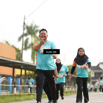 Runner Photo 8175845