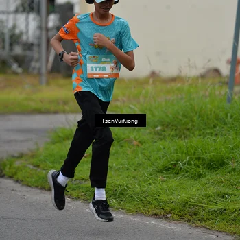 Runner Photo 8175877