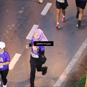 Runner Photo 8175909