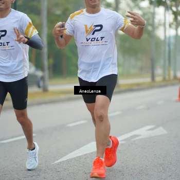 Runner Photo 8175940