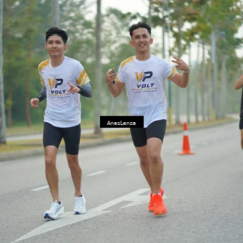 Runner Photo 8175941