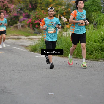 Runner Photo 8176065