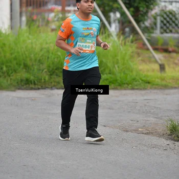 Runner Photo 8176107