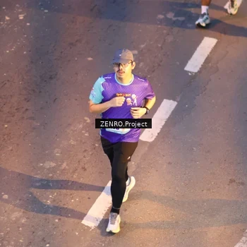 Runner Photo 8176154