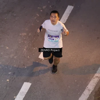 Runner Photo 8176297