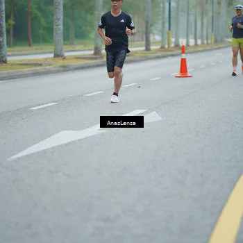 Runner Photo 8176358