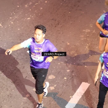 Runner Photo 8176399