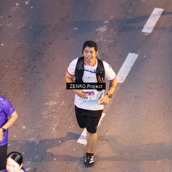 Runner Photo 8176415