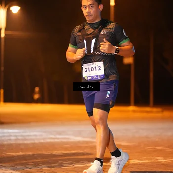 Runner Photo 8176533