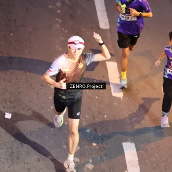 Runner Photo 8176632