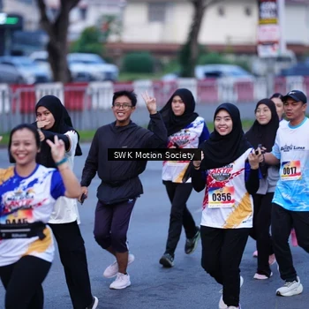 Runner Photo 8176721