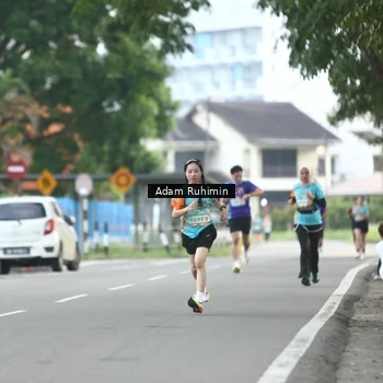Runner Photo 8176751