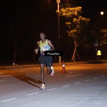 Runner Photo 8176784