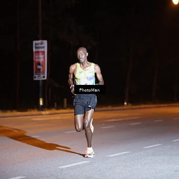 Runner Photo 8176807