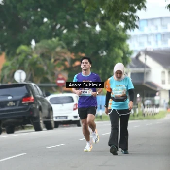 Runner Photo 8176809