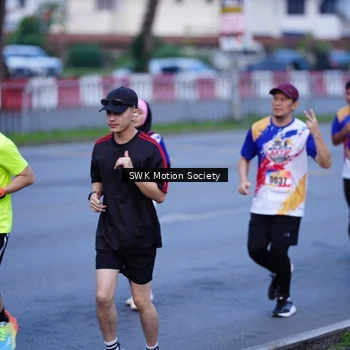 Runner Photo 8176825
