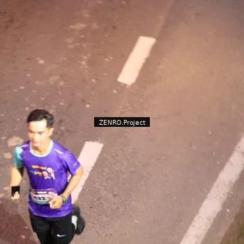 Runner Photo 8176849