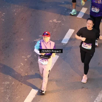 Runner Photo 8176854