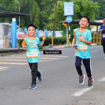 Runner Photo 8176871