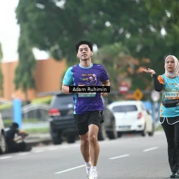 Runner Photo 8176905