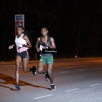Runner Photo 8176962