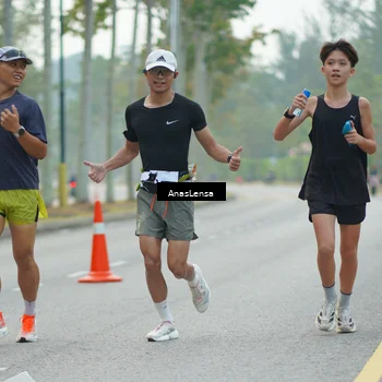 Runner Photo 8176965