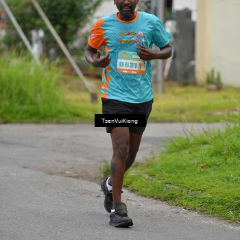 Runner Photo 8176990