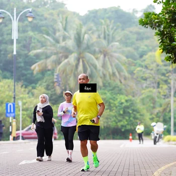Runner Photo 8177004