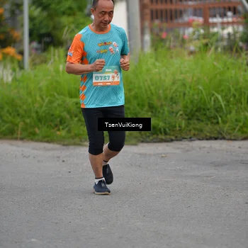 Runner Photo 8177009