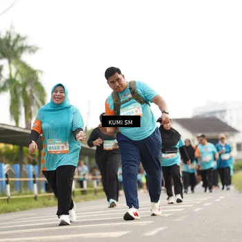 Runner Photo 8177033