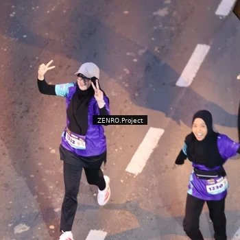 Runner Photo 8177081