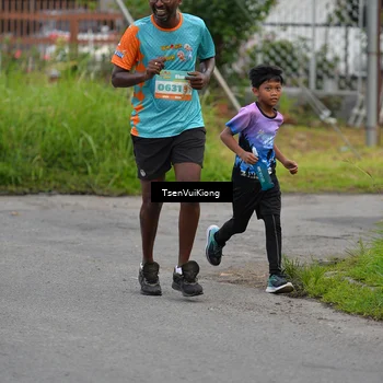 Runner Photo 8177137