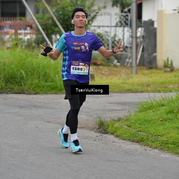Runner Photo 8177282