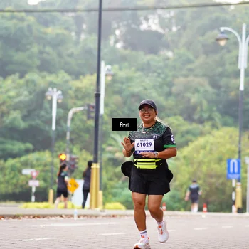 Runner Photo 8177332