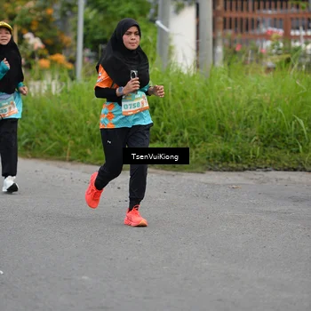 Runner Photo 8177339