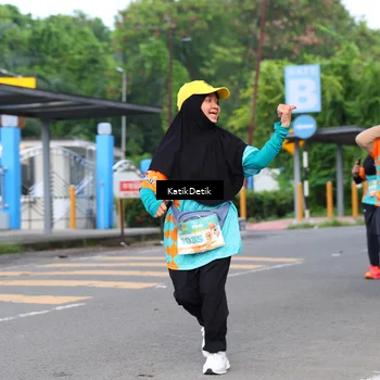 Runner Photo 8177637