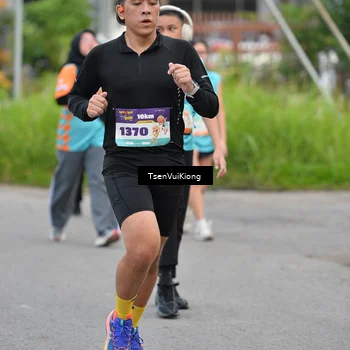 Runner Photo 8177737