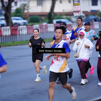 Runner Photo 8177740