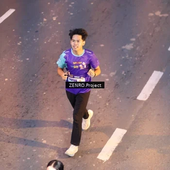Runner Photo 8177757
