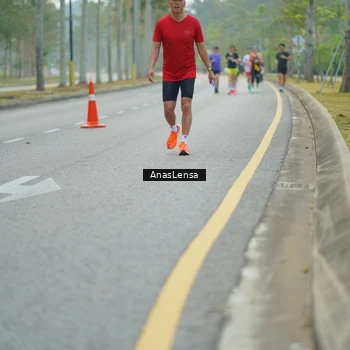 Runner Photo 8177771