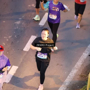 Runner Photo 8177772
