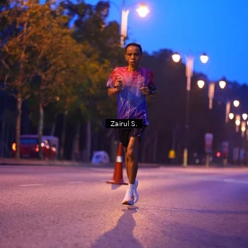 Runner Photo 8177779