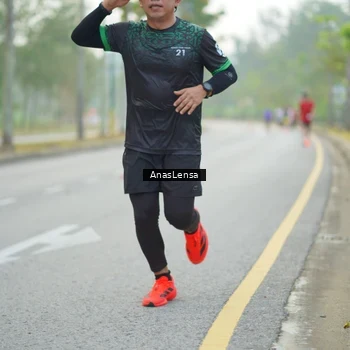 Runner Photo 8177786