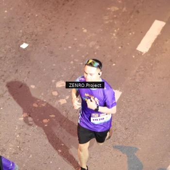 Runner Photo 8177868