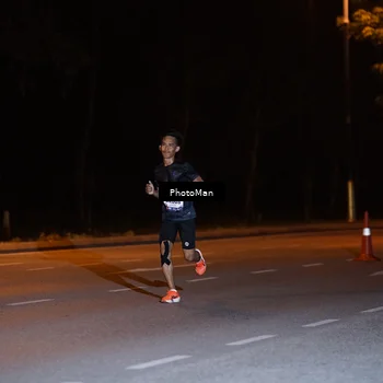Runner Photo 8177902