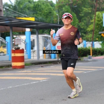 Runner Photo 8177928