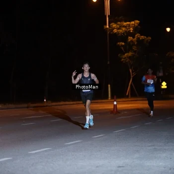 Runner Photo 8177949
