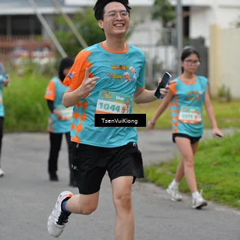 Runner Photo 8178006