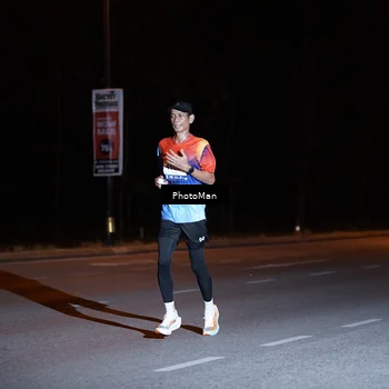 Runner Photo 8178038