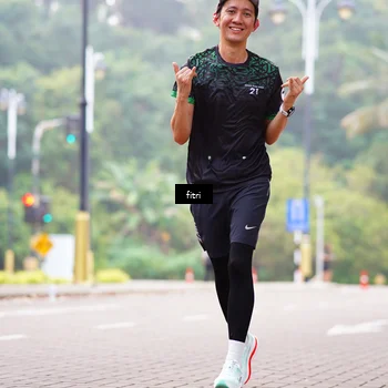 Runner Photo 8178203